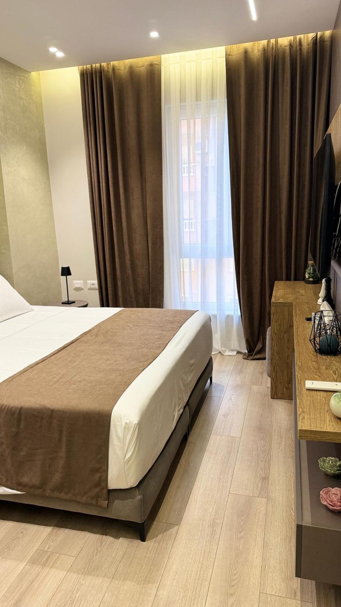 Galeria's Rooms, Tirana, Self Check-in Apartamento Tirana