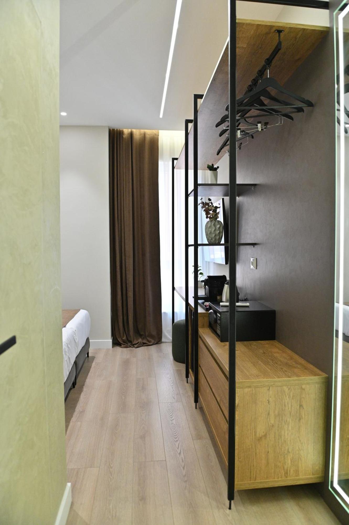 Apartamento Galeria's Rooms, Tirana, Self Check-in