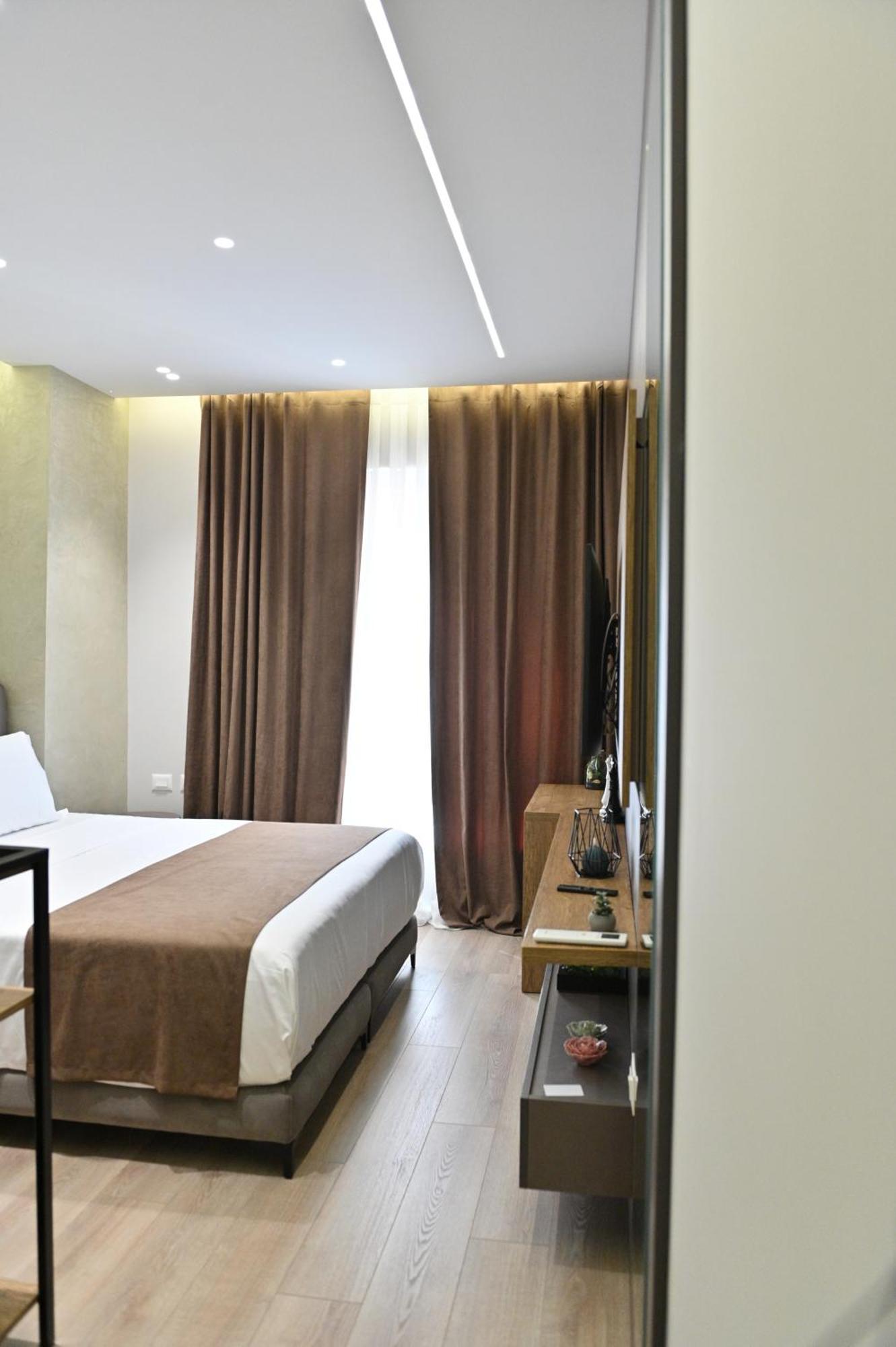 Galeria's Rooms, Tirana, Self Check-in *