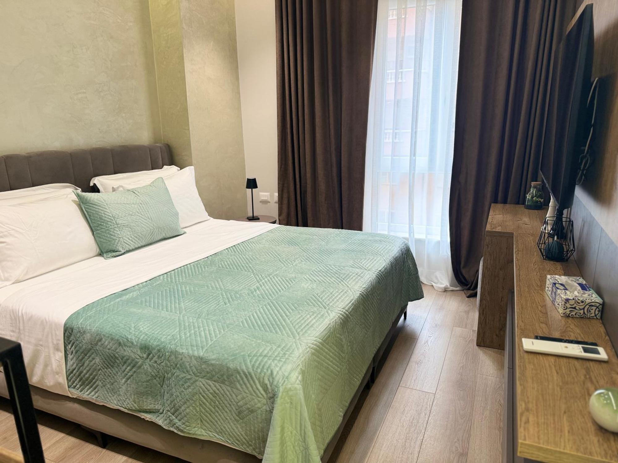 Galeria's Rooms, Tirana, Self Check-in Apartamento Tirana